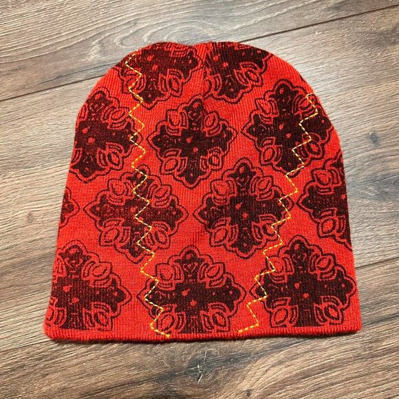 Pugs Gear Red & Black Y2K Beanie – One Size - Picture 3 of 4